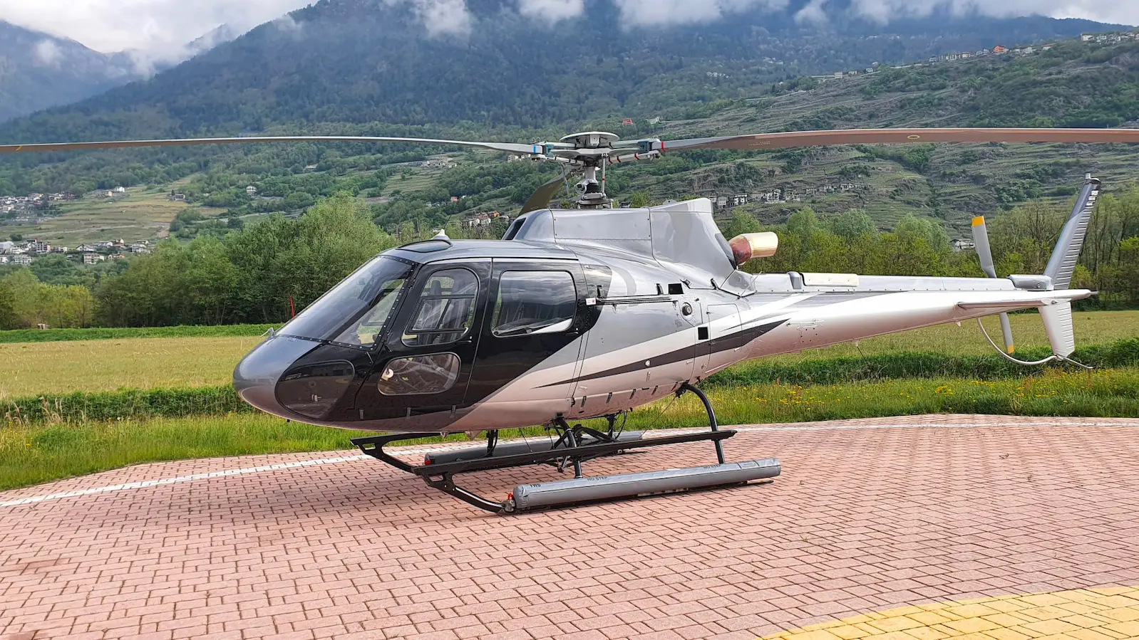 Airbus H125
